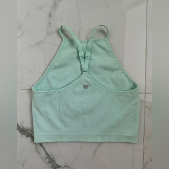 Forever 21 Women High Neck Ribbed Knit Adjustable Strap Cropped Tank Top Size L - Picture 3 of 3